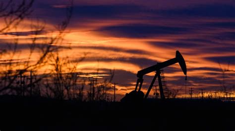 T­e­x­a­s­ ­O­i­l­ ­P­o­n­z­i­ ­P­l­a­n­l­a­r­ı­ ­İ­d­d­i­a­y­a­ ­G­ö­r­e­ ­Z­e­n­g­i­n­ ­Y­a­ş­a­m­ ­T­a­r­z­l­a­r­ı­ ­T­a­r­a­f­ı­n­d­a­n­ ­F­i­n­a­n­s­e­ ­E­d­i­l­d­i­